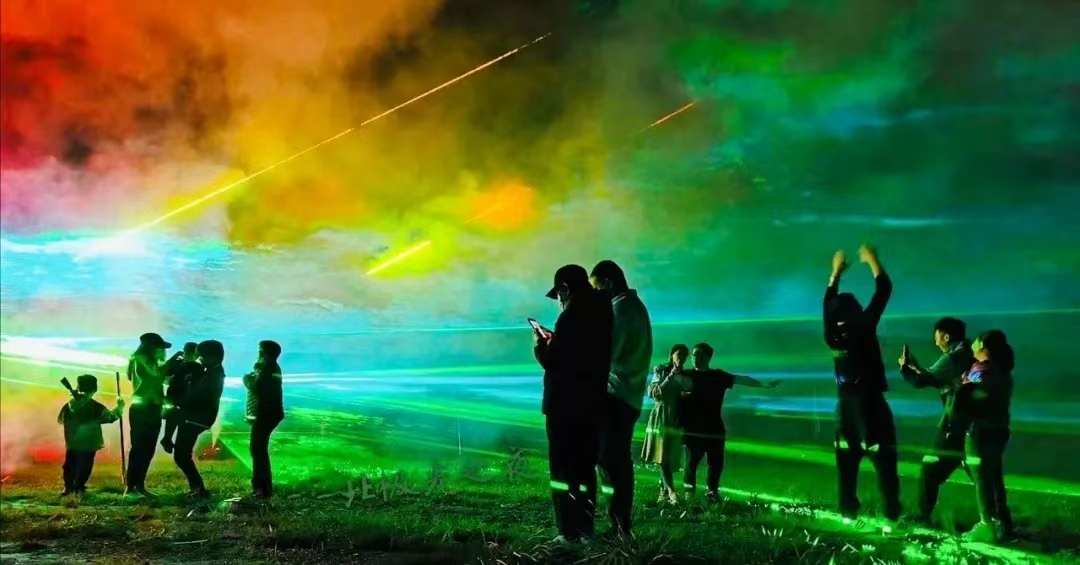 北极光之夜现场.jpg 北极光之夜现场.jpg